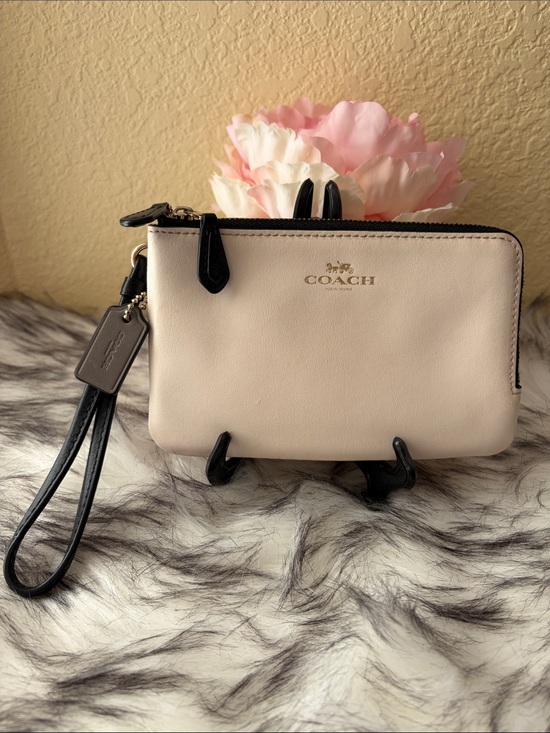 Coach Handbags - Coach two tone leather double zip wristlet wallet ivory and signature brown EUC